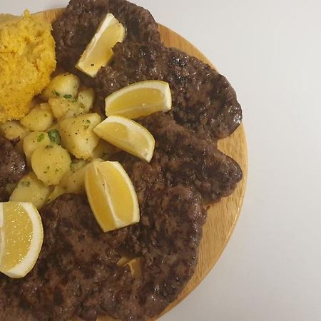 Vezza dʼOglioEl Rocol公寓式酒店 外观 照片